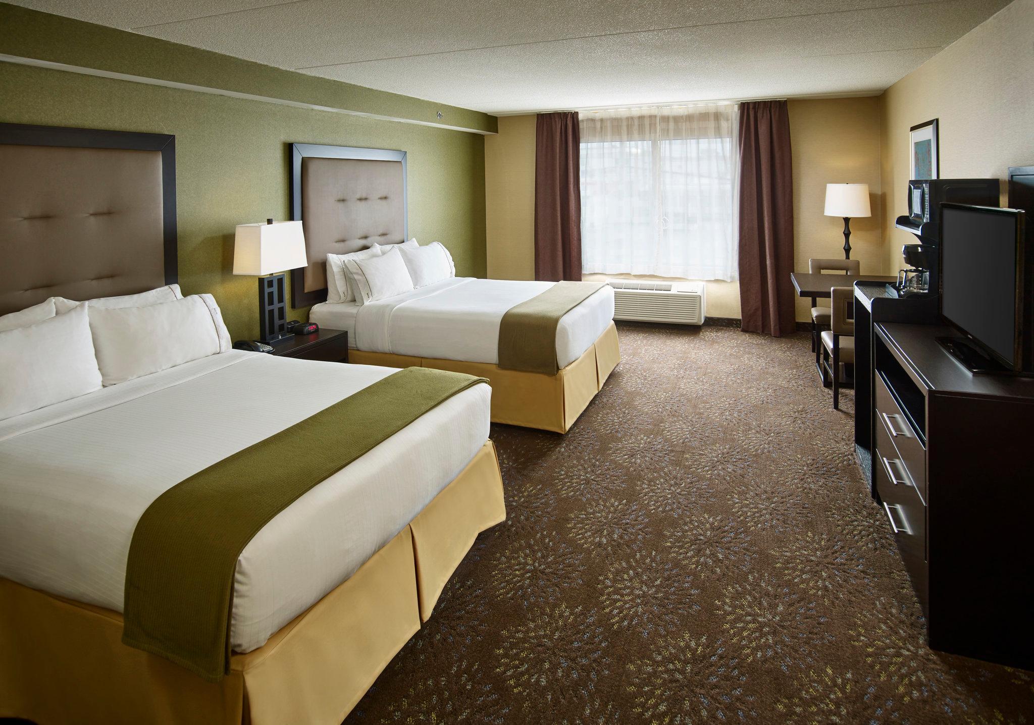 Holiday Inn Express And Suites Timmins By Ihg Exterior foto